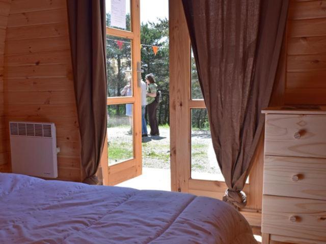 Hôtel Camping La Chabannerie à Saint-Martin-de-Clelles Extérieur photo